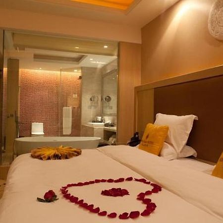 Hongshan Hotel Ухань Экстерьер фото